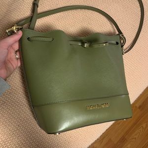 Micheal Kors Olive Green Bucket Bag